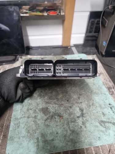 ECU VW AMAROK 2.0 TDI 0281016541 03L906019G thumbnail 3