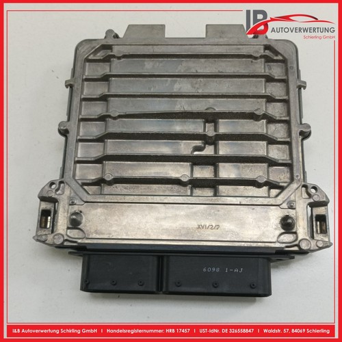 MERCEDES BENZ C CLASS W205 C180 ECU Engine SET A2749010600 BOSCH thumbnail 8