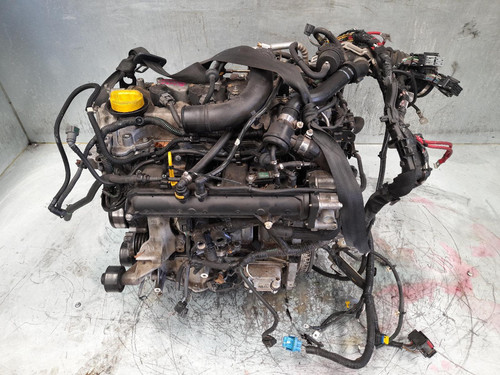 Renault capture 1.2 automatic engine — photo 1