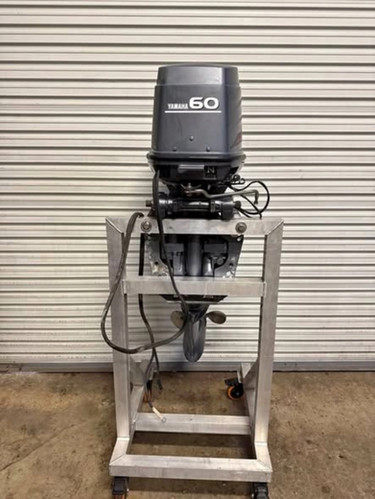 Yamaha Pre Owned 60HP 2-Stroke Outboard Motor thumbnail 3
