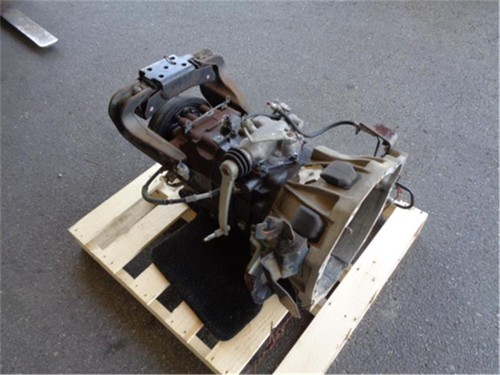JDM TOYOTA RZU300 Genuine Transmission P31400-22008570 for Dyna thumbnail 4