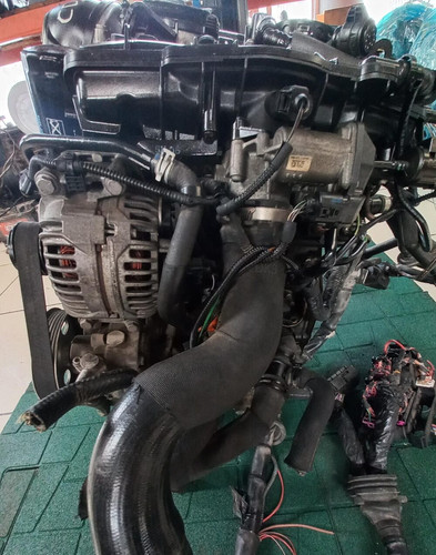 Audi A4 1.8 TFSI CDH Petrol Engine thumbnail 3