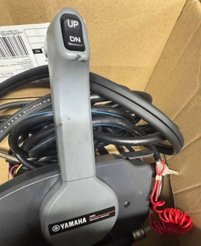 Yamaha Pre Owned F75LB 75HP 4-Stroke Outboard Motor thumbnail 2