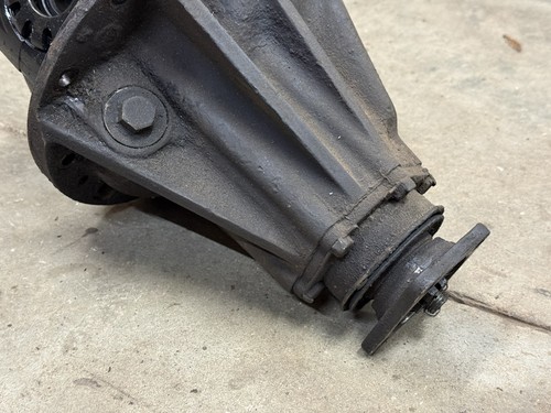 Land Rover Series Differential Assembly Complete 4.7:1 Ratio Fill Plug Genuine thumbnail 2
