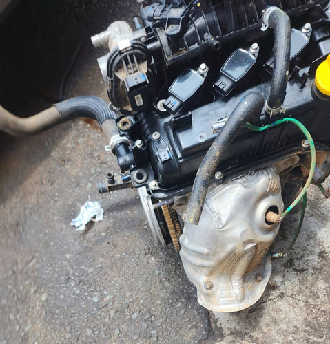 Nissan Magnite 1.0L B4DA petrol engine thumbnail 3