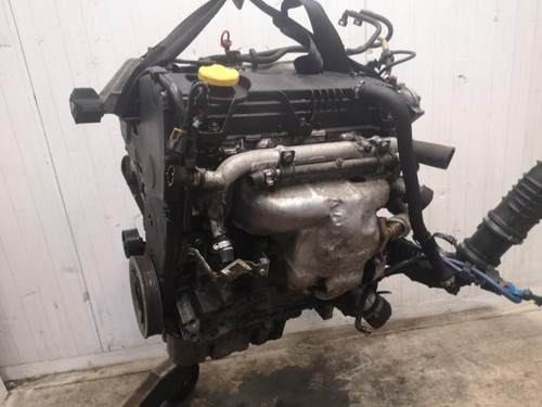 Doblo Diesel / 500 Lounge Engine — photo 1