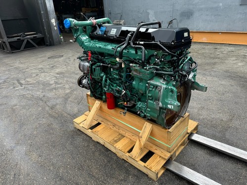 2014 Volvo D13 Diesel Engine, EPA13, D13J, Fam # EVPTH12.8G01, 12.8L, 425HP thumbnail 6