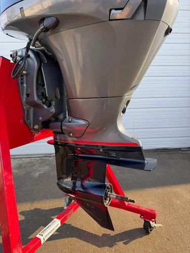 Yamaha Pre - Owned 150HP VMAX SHO 4 Stroke Outboard Motor thumbnail 6
