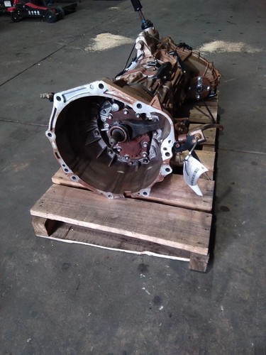 TOYOTA Hilux Revo 4WD Complete Manual Transmission 2.8 1GD-FTV RC61F 2016-24 thumbnail 3