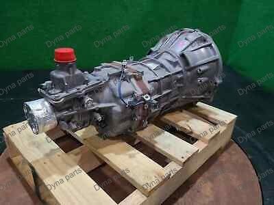 TOYOTA HILUX 2WD MANUAL GEARBOX TRANSMISSION 2.7 PETROL 2005-2016 2TR-FE thumbnail 2