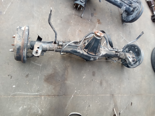 96-02 TOYOTA 4RUNNER REAR END DIFFERENTIAL AXLE CARRIER COMPLETE W/O ABS-A02A thumbnail 3