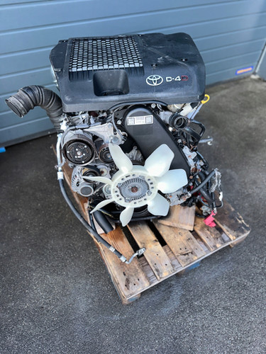 1KD 3.0 DIESEL ENGINE — photo 1