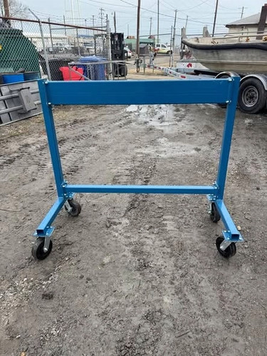 Pre Owned Twin Engine Outboard Motor Stand thumbnail 4