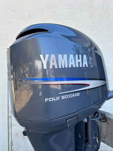 Yamaha Pre-owned F250TXR 4 Stroke  Outboard Motor thumbnail 4