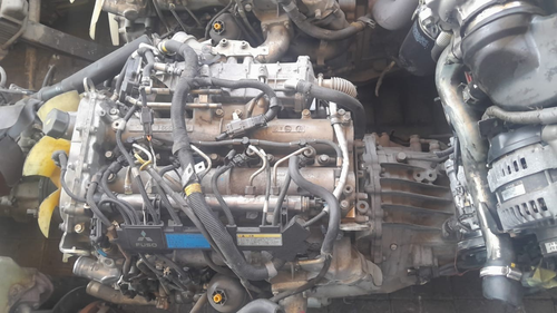 OEM MITSUBISHI FUSO CANTER 3.0L 4P10 TURBO DIESEL ENGINE MOTOR COMPLETE thumbnail 2