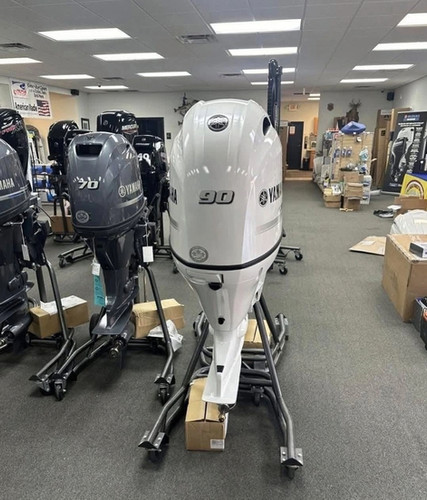 Yamaha New  F90LB2 4 stroke Outboard Motor thumbnail 2