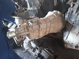 ISUZU 4JB1 2WD FLR GEARBOX thumbnail 2