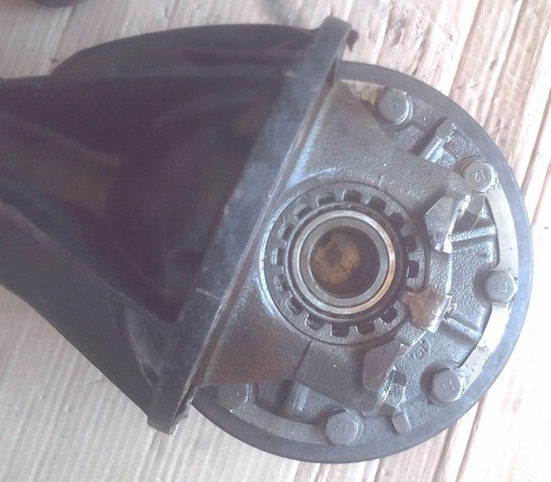 NISSAN PATROL G60 G160 K160 4WD ENGINE SD33 REAR DIFFERENTIAL RATIO 4,111 USED thumbnail 4