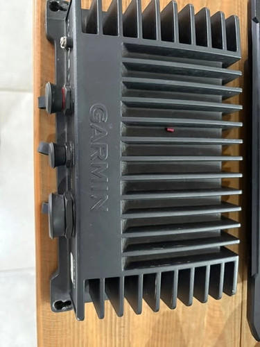 Pre Owned Garmin livescope lvs32 bundle thumbnail 5
