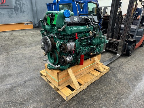 2014 Volvo D13 Diesel Engine, EPA13, D13J, Fam # EVPTH12.8G01, 12.8L, 425HP thumbnail 5