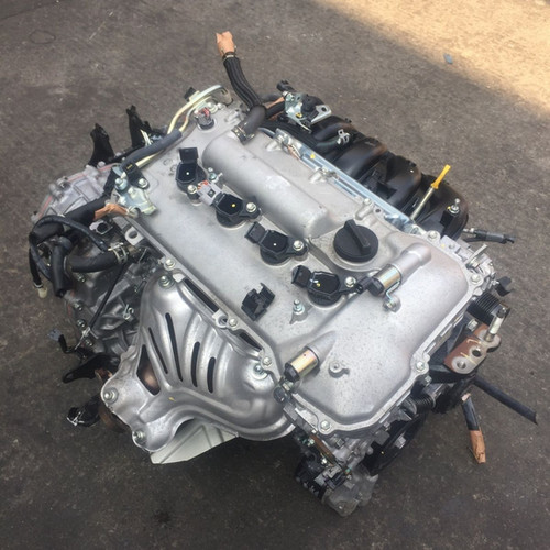 Toyota 2ZR-FE 1.8L Petrol Engine Assembly — photo 1