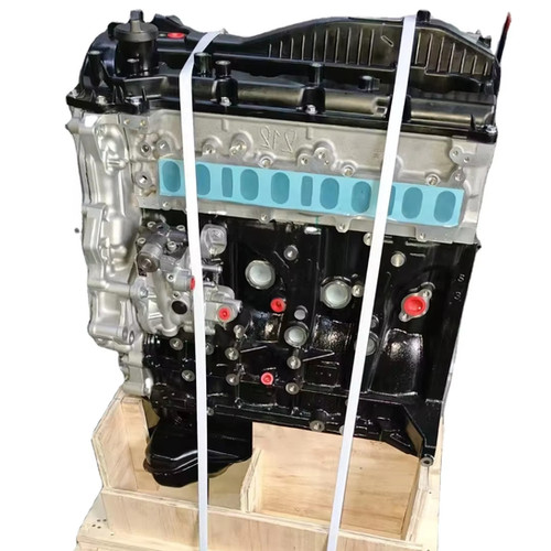 Toyota 2GD-FTV 2.4L Turbo Diesel Engine Assembly — photo 1